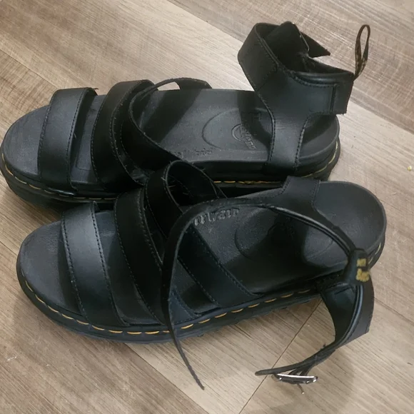 Dr Martens Womens Sandals - Picture 2 of 9